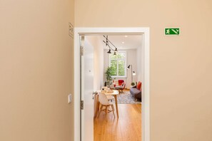 พรีเมียมอพาร์ทเมนท์, 1 ห้องนอน | ห้องนั่งเล่น