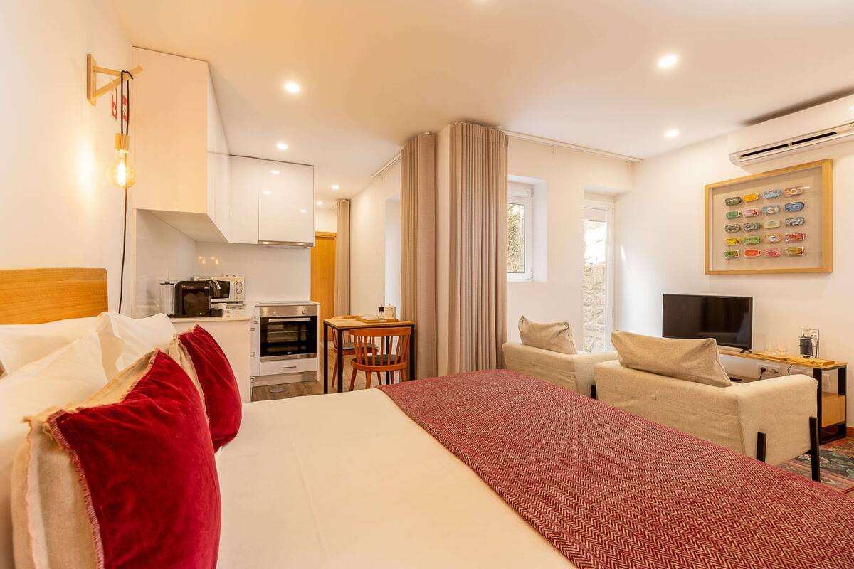 9 bedrooms, individually furnished, iron/ironing board
