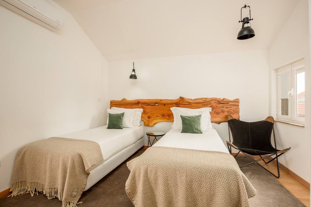 9 bedrooms, individually furnished, iron/ironing board