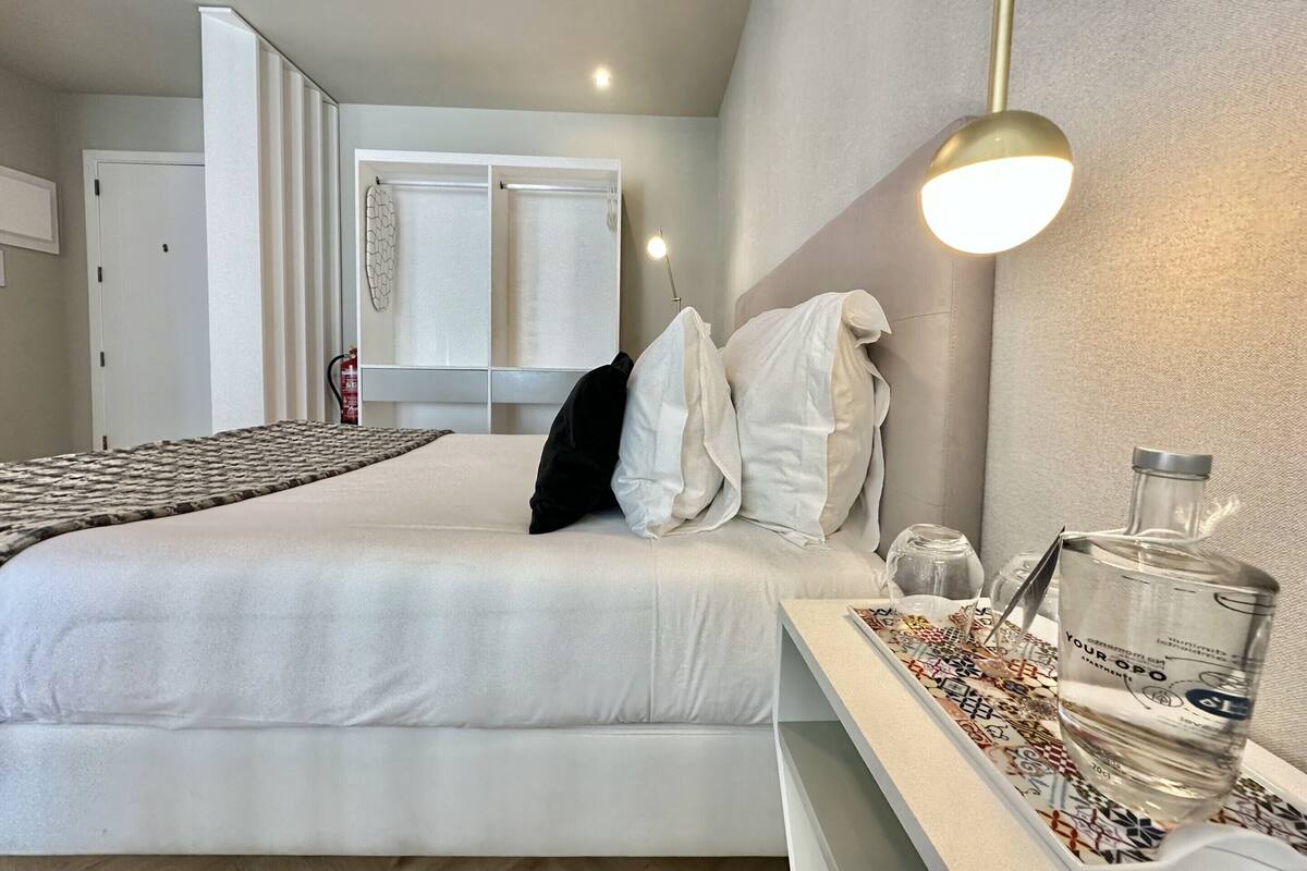 Apartemen Klasik, 1 kamar tidur | 2 kamar tidur dan setrika/meja setrika