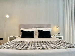 Apartemen Klasik, 1 kamar tidur | 2 kamar tidur dan setrika/meja setrika