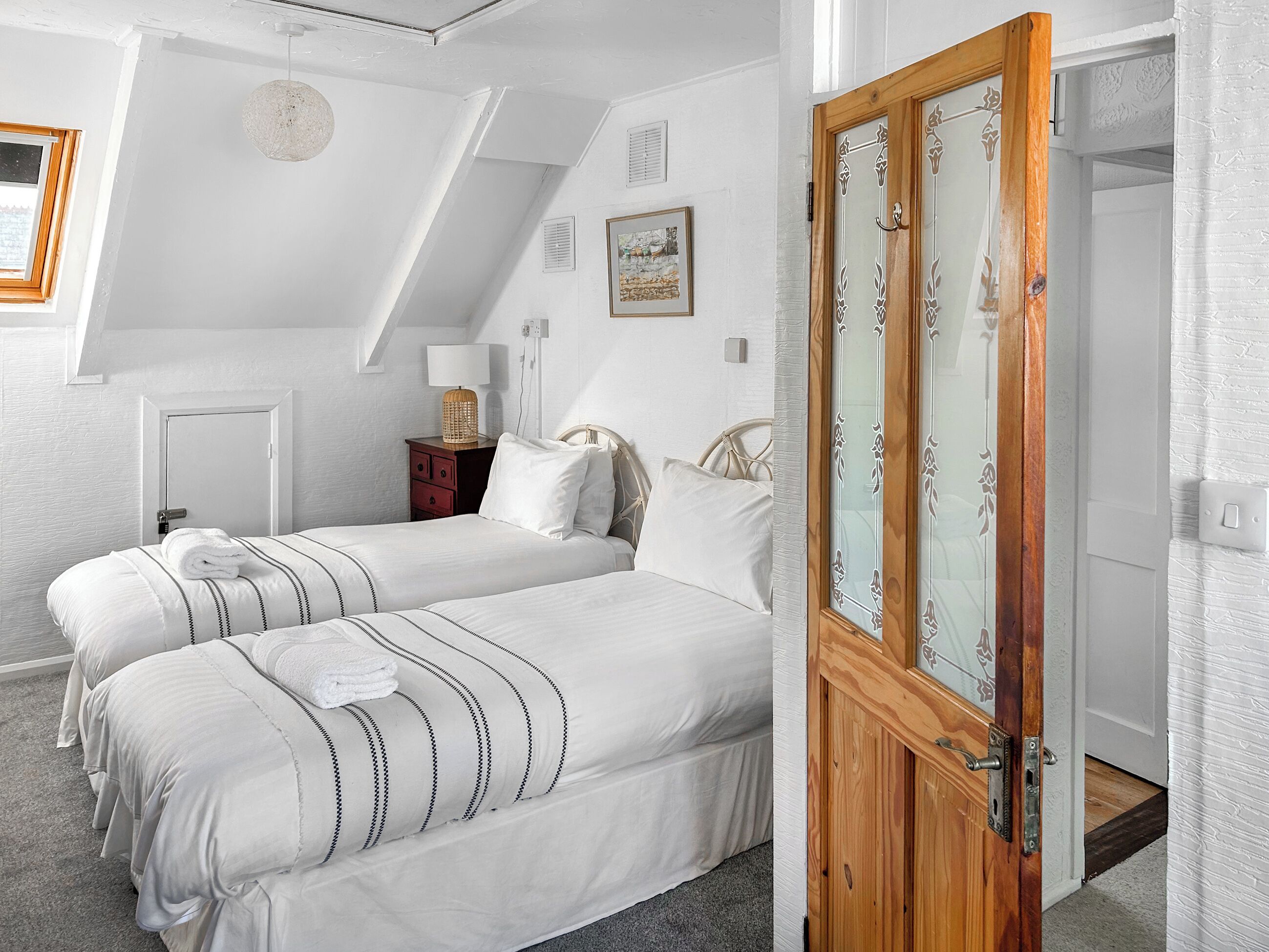 6 bedrooms, free WiFi