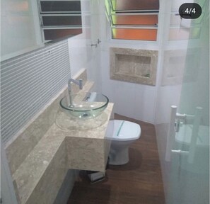 Double Room, City View | Bathroom | Hair dryer, slippers, towels
