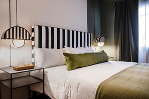 1 chambre, fer et planche à repasser, Wi-Fi gratuit, draps fournis