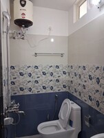 Toallas, jabón, papel higiénico