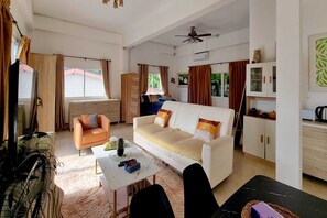 Family Villa, 3 Bedrooms, Private Pool, Pool View | Free cots/infant beds, free WiFi, bed sheets - Family Pool Villa Happi near Yanui Beach (Rawai)