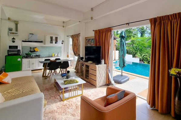 Interior - Family Pool Villa Happi near Yanui Beach (Rawai)