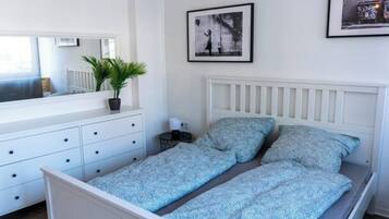 3 Schlafzimmer, Bügeleisen/Bügelbrett, WLAN, Bettwäsche