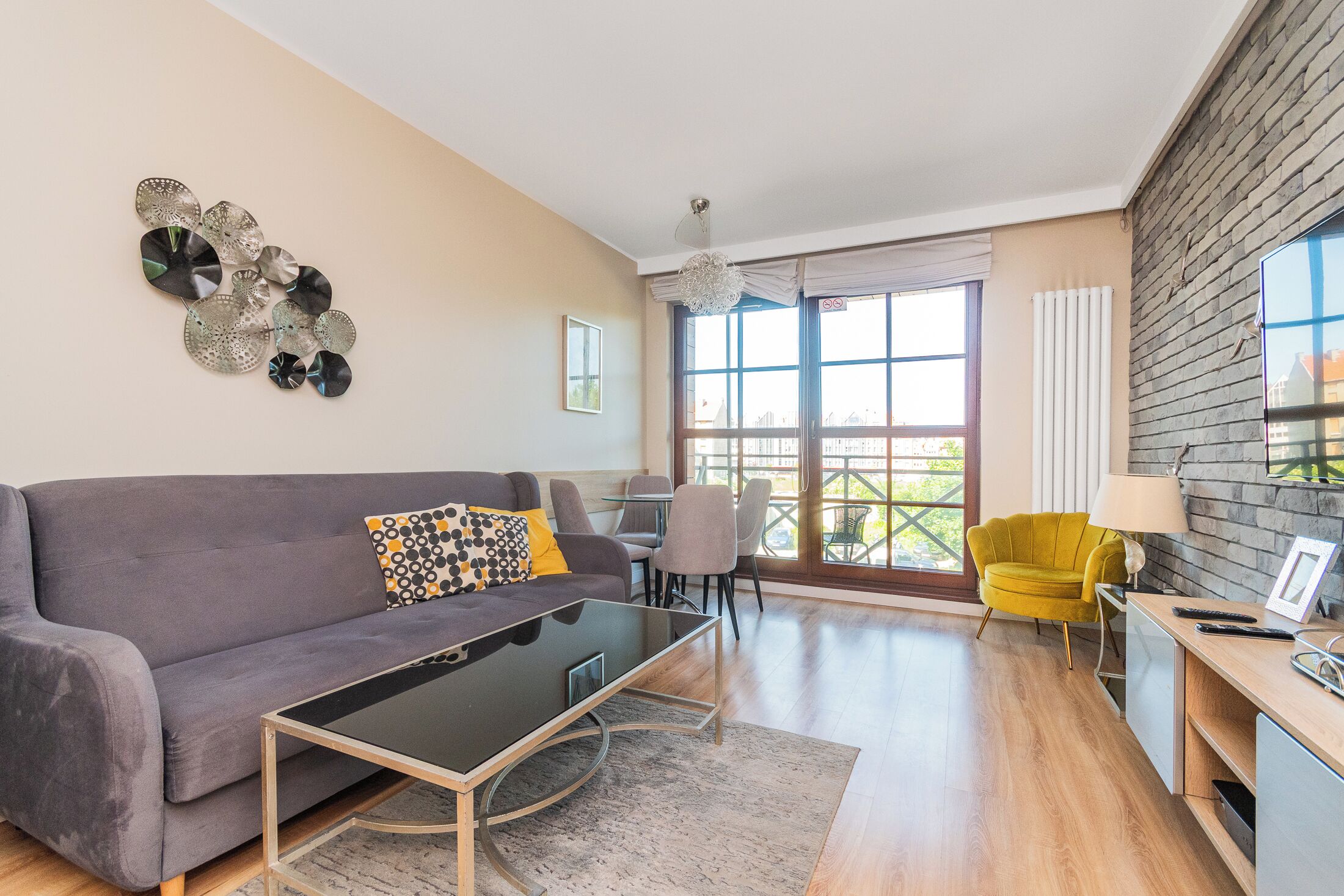 Comfort Apartment, Balcony | Iron/ironing board, free WiFi