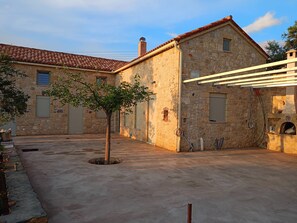 Enceinte de l’hébergement