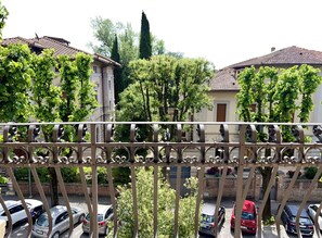 Familien-Suite, Stadtblick | Terrasse/Patio