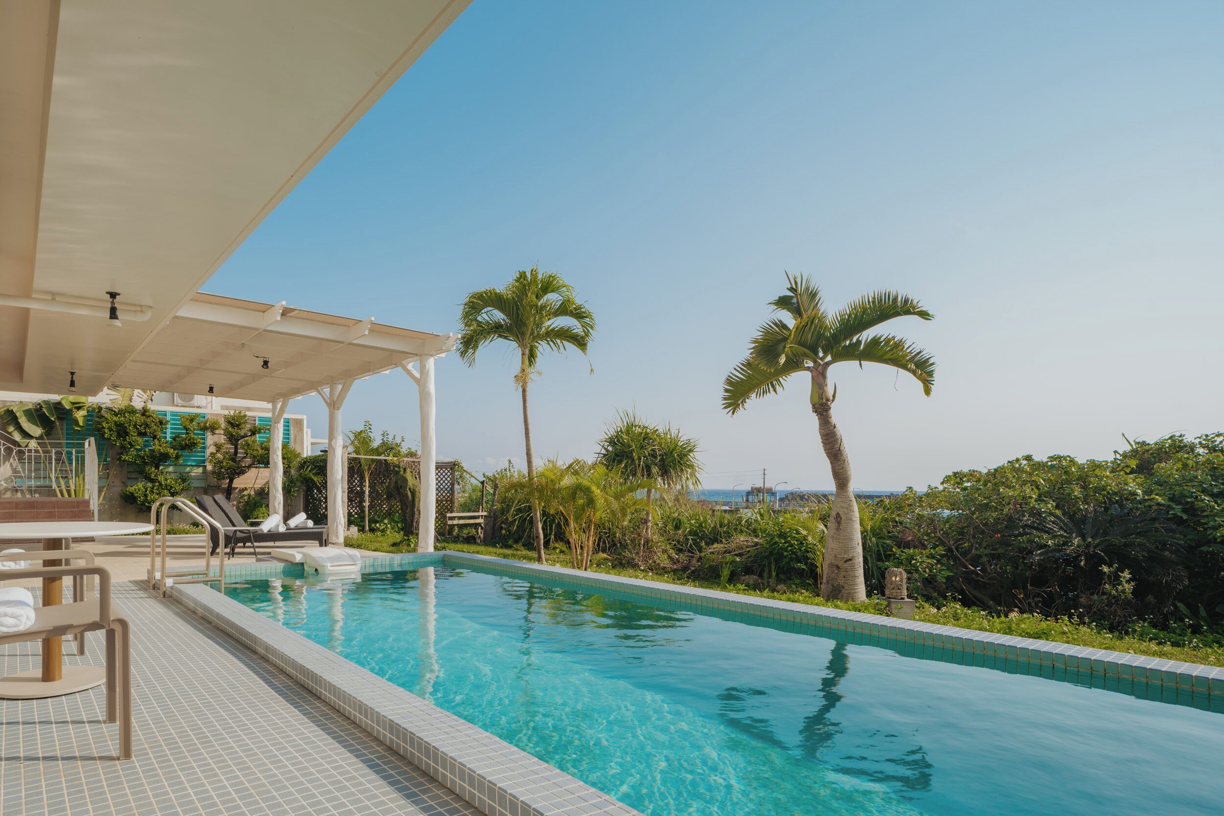 Seasonal outdoor pool
