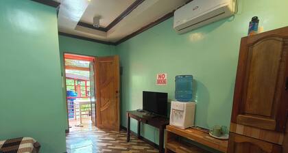 Room-little Apple Homestay Near Paliton