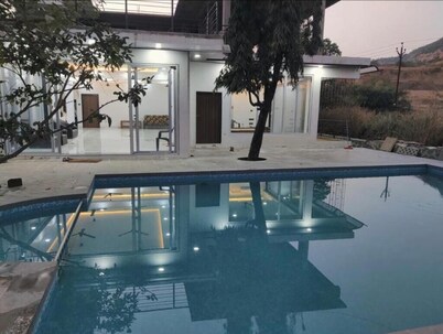 Nilgiri Farms Villa Lonavala