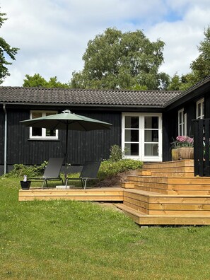 Terrace/patio - In beautiful Odsherred northwest Zealand (Nykøbing Sj)