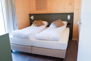 4 bedrooms