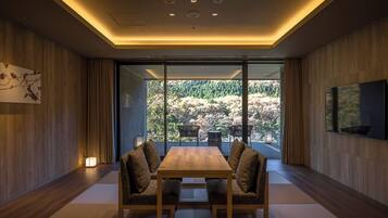 华丽四人房, 阳台, 山景 | 阳台景观