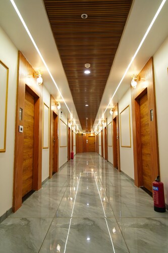 HOTEL BHAGYALAXMI LUXURY INN