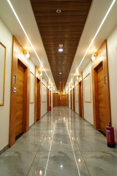 HOTEL BHAGYALAXMI LUXURY INN