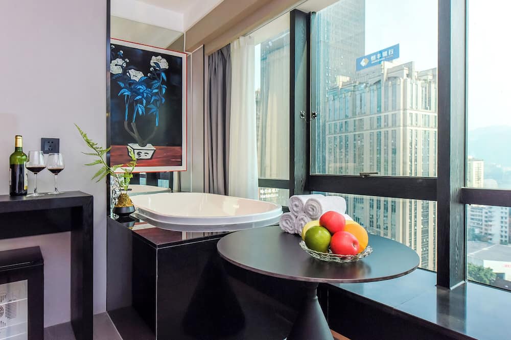 Enji M Hotel-Jiefangbei Hongyadong