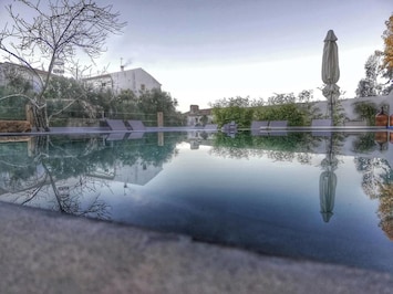 Vue sur piscine