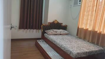 1 bedroom, internet, bed sheets, wheelchair access