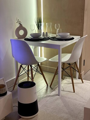 Dining - Sky Gardens - Central Manchester - Balcony, Terrace & Local Attractions (Manchester)