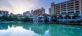 Poly International Hot Spring Hotel