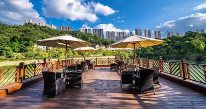 Poly International Hot Spring Hotel