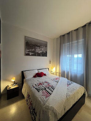 2 bedrooms, iron/ironing board, travel crib, free WiFi - Mole&Caffé Your pets are welcome in our home (Torino)