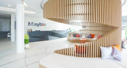 Maybis Hotel