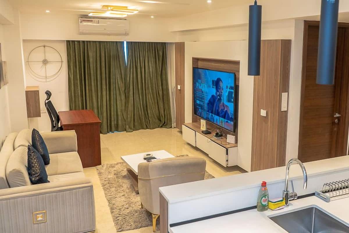 Standard Apartment | Living area