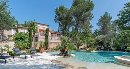 Gorgeous home in Saint-Maximin-la-Saint