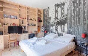 4 bedrooms, free WiFi, bed sheets