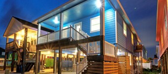 Salty Texan by AvantStay | Central Location, Views