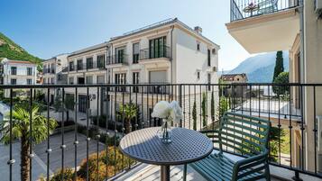 Apartment, 1 Bedroom, Balcony, Pool View | Balcony view