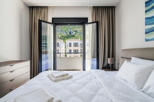 Blackout drapes, free cribs/infant beds, free WiFi, bed sheets