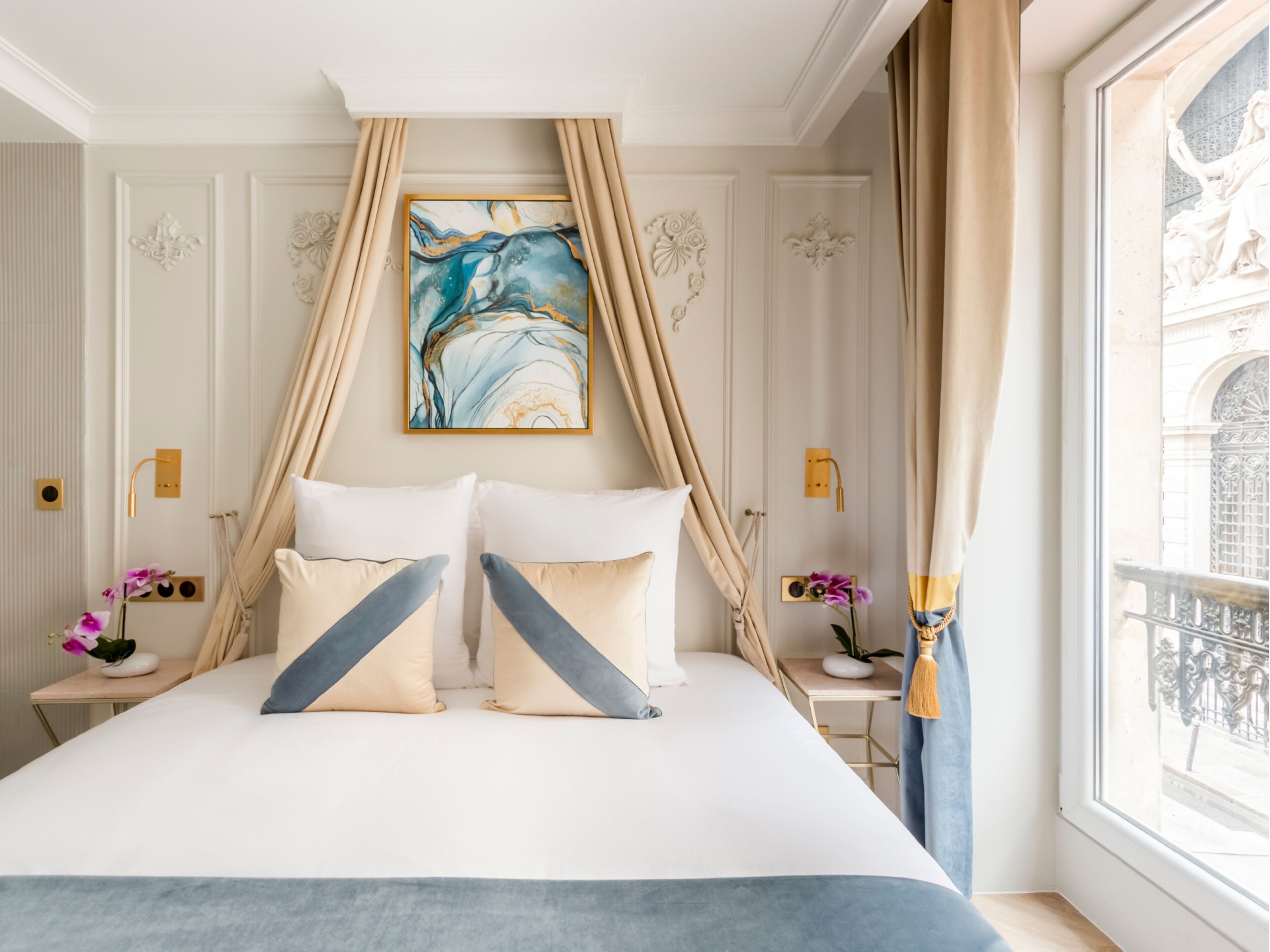 Apartment, City View | Hypo-allergenic bedding, pillow-top beds, in-room safe