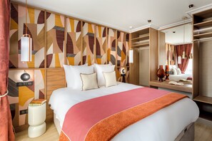 Apartment, City View | Hypo-allergenic bedding, pillowtop beds, in-room safe - Merveil Luxury Suites - Rougemont I-II-III (Paris)