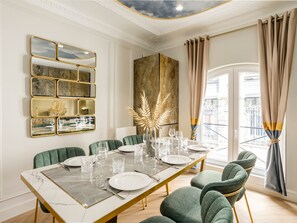 Apartment, City View | Private kitchen | Fridge, microwave, oven, stovetop - Merveil Luxury Suites - Rougemont I-II-III (Paris)