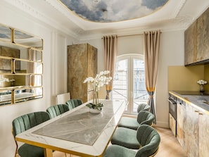 Appartement, vue ville | Cuisine privée
