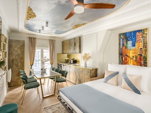 Apartment, City View | Living area | Offices - Merveil Luxury Suites - Rougemont I-II-III (Paris)