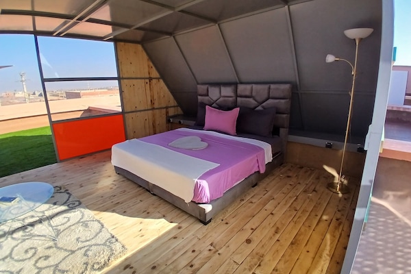 Cortinas blackout y sistema de insonorización