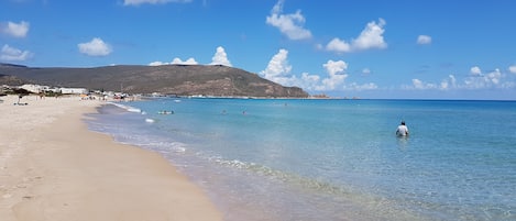 Tæt på stranden