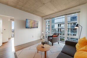 Smart TV, offices