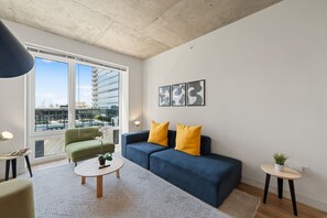 TV connectée, espaces bureaux