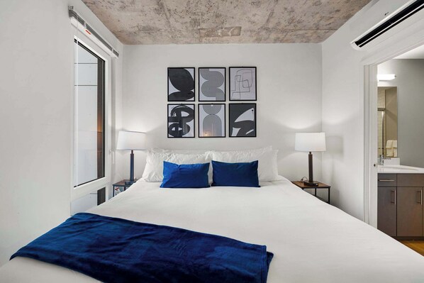 4 bedrooms, iron/ironing board, travel crib, free WiFi