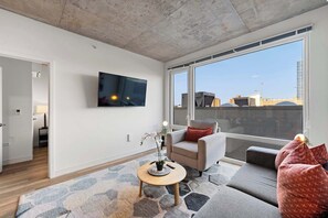 Smart TV, offices