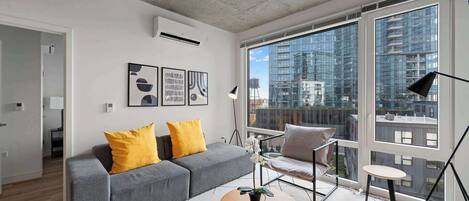 Televisor intel·ligent i oficines