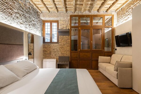 Suite Junior | Fer et planche à repasser, Wi-Fi gratuit